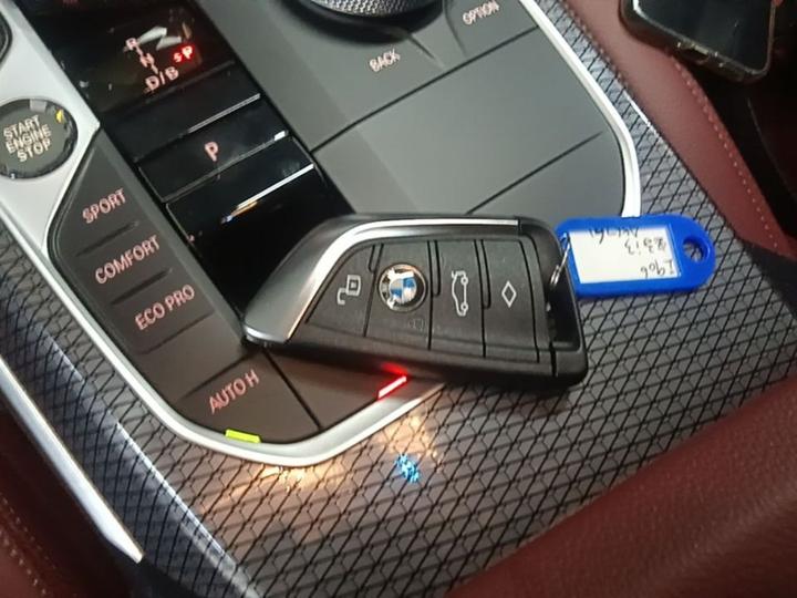 i3 2023 eDrive 40 L M Night Package photo 8