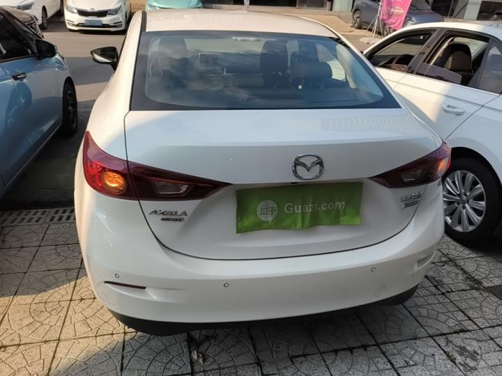 3 Axela 2016 Sedan 1.5L AT Luxury photo 5