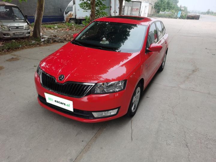 Rapid Spaceback 2016 Facelift 1.6L AT