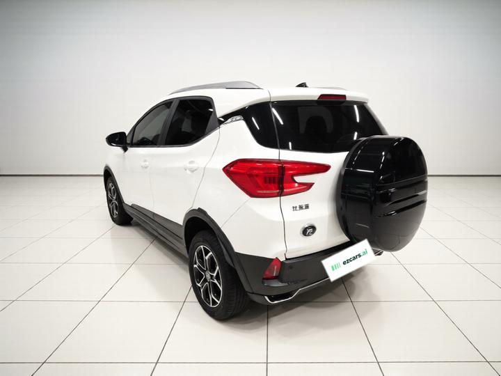 Yuan Pro 2023 401KM Luxury photo 4