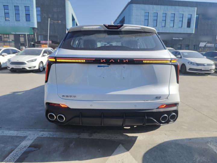 2025 1.5T 5-Seater photo 3