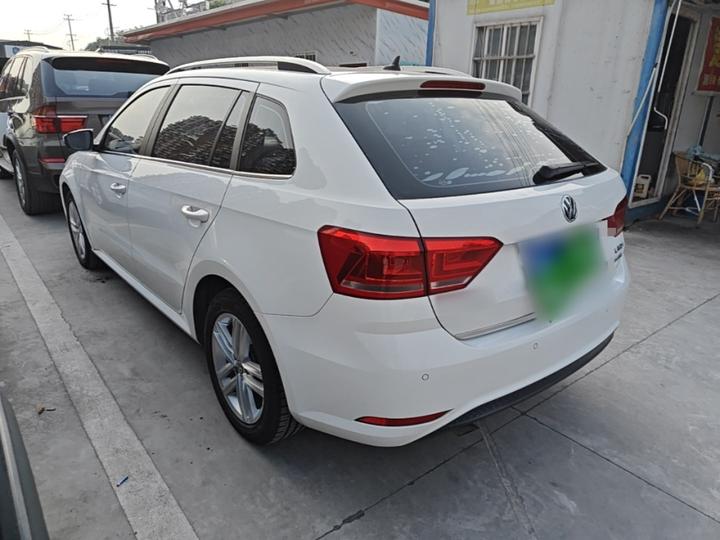 2017 180TSI DSG Comfort photo 4