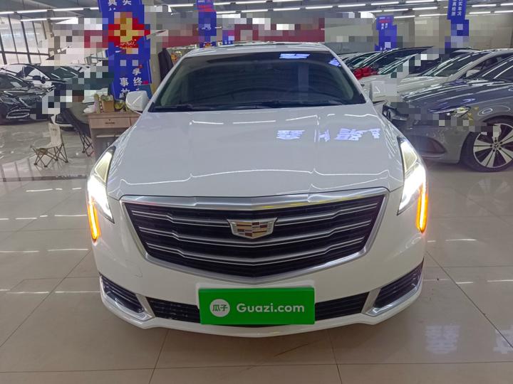 XTS 2018 28T Tech photo 2
