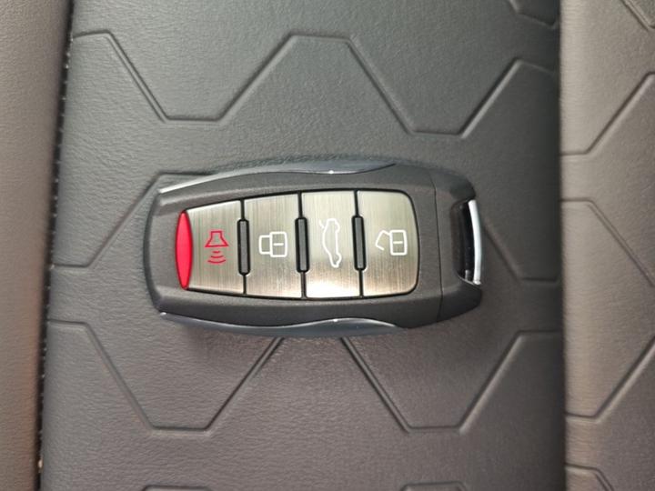 Dargo 2024 2.0T DCT Zhonghua photo 8