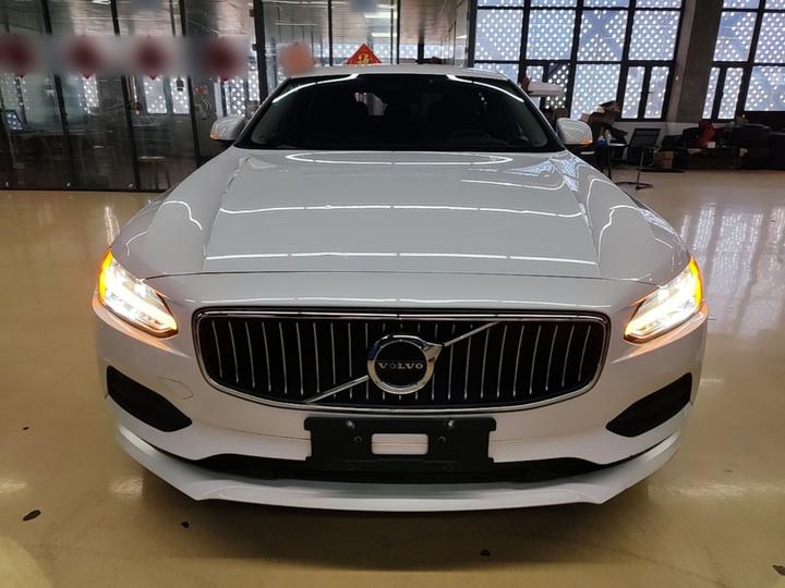 S90 2018 T4 photo 2