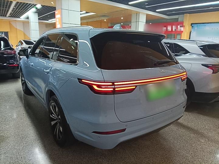 Li Auto ONE 2020 EREV 6-Seater photo 4