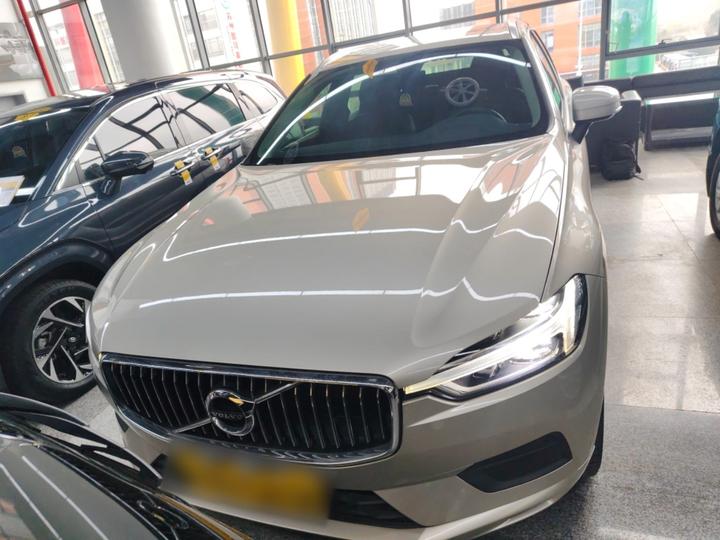 XC60 2018 T5 AWD photo 2