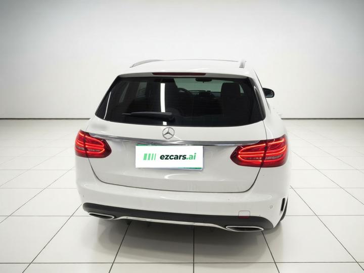 C-Class Imported 2020 C 260 Wagon photo 3