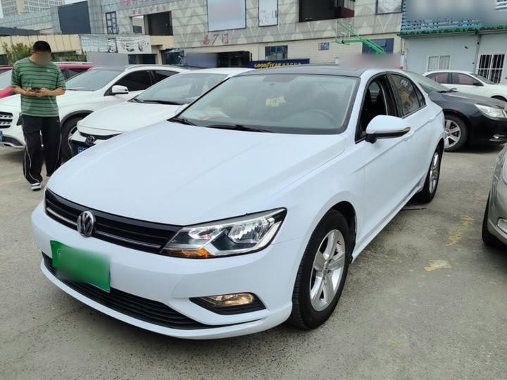 Lamando 2017 230TSI DSG photo 2