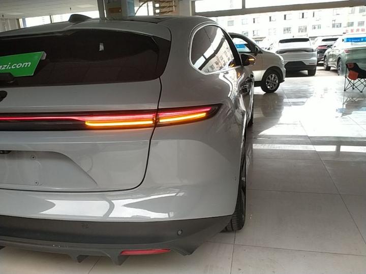 ET5T 2023 75kWh Touring photo 7