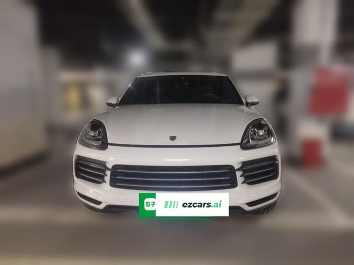 2019 Cayenne 3.0T photo 2