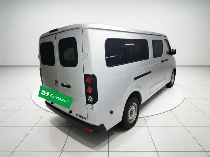 V 2025 V6E Ⅱ photo 4