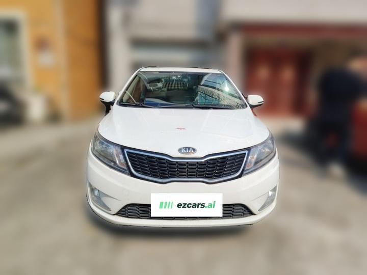 K2 2012 Hatchback 1.6L AT Premium Anniversary Edition photo 2