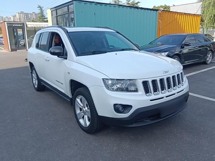 Compass Imported 2015 2.0L RWD Sport photo 3