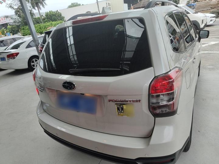 Forester 2014 2.5i AT Elite photo 3