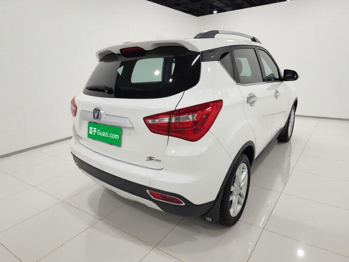 CS35 2017 1.6L AT Luxury photo 6