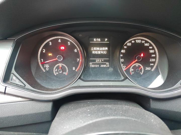 Passat 2016 280TSI DSG photo 2