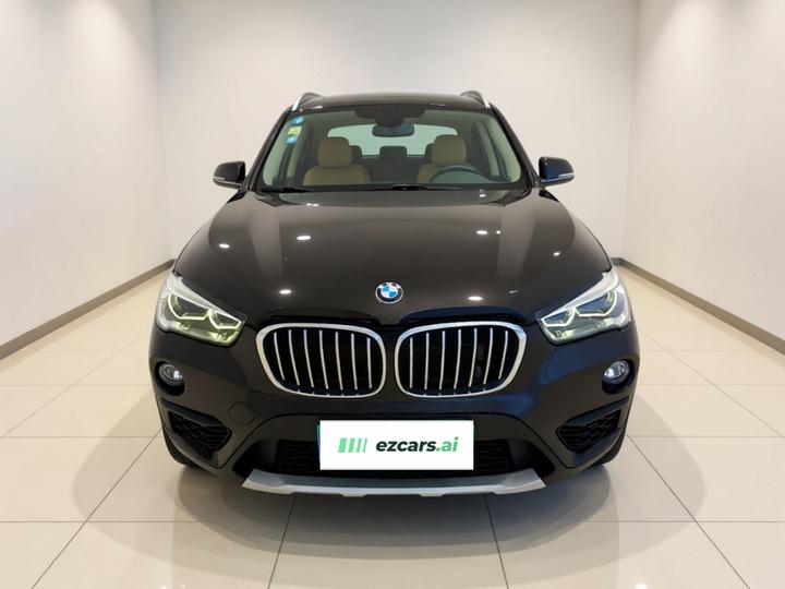 X1 2018 sDrive20Li Leading photo 2