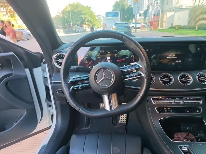 E-Class Imported 2023 Facelift E 260 Coupe photo 3