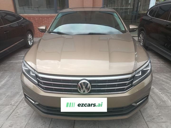 Passat 2017 330TSI DSG photo 2