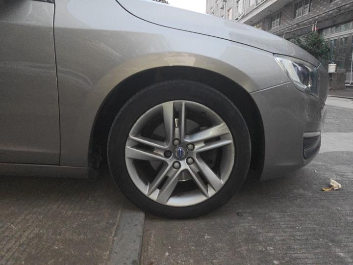 S60 2016 S60L T5 photo 8