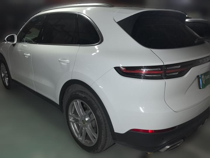 2018 Cayenne 3.0T photo 4