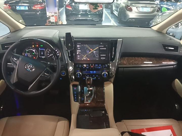 Alphard 2021 Hybrid 2.5L Luxury photo 5