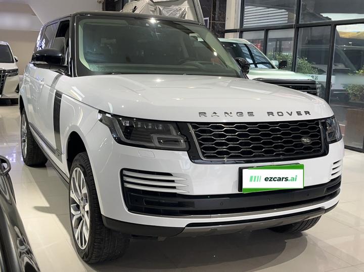 Range Rover 2021 3.0 L6 Extended Classic photo 3