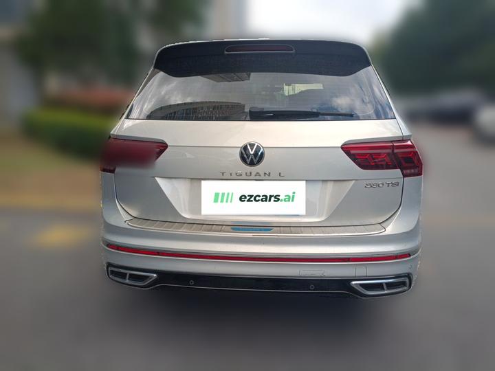 Tiguan L 2022 330TSI AT RWD R-Line photo 5