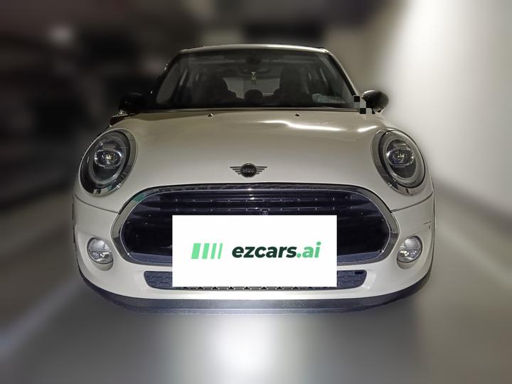 2019 1.5T COOPER 5-Door photo 2