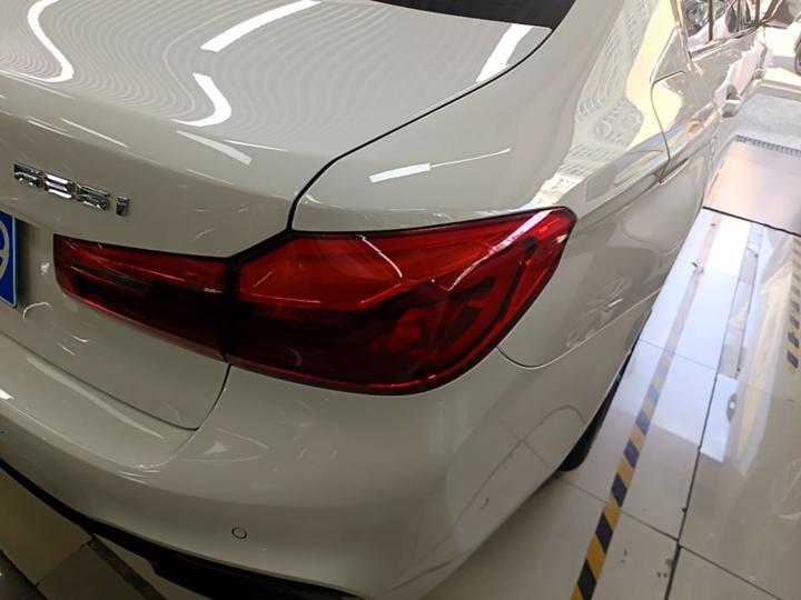 5 Series Imported 2019 Facelift 525i M Sport Package photo 7
