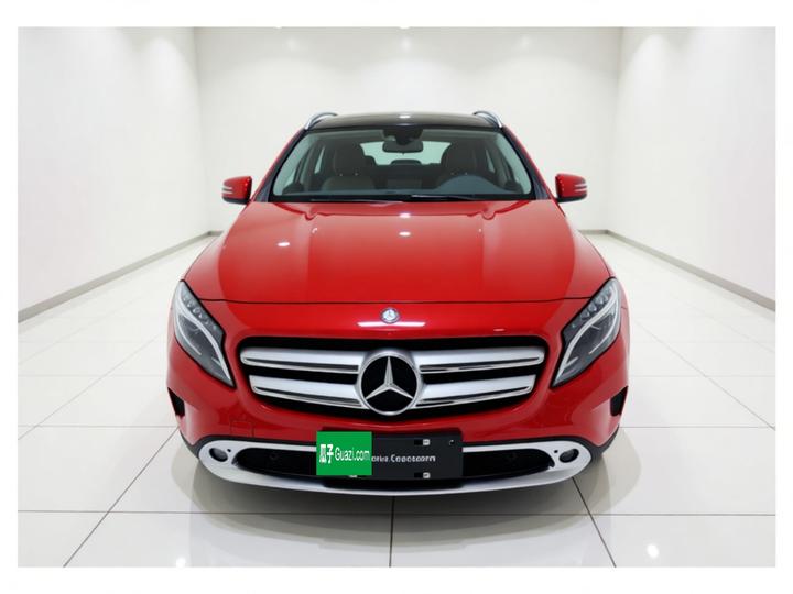 GLA 2016 GLA 220 4MATIC Fashion photo 2