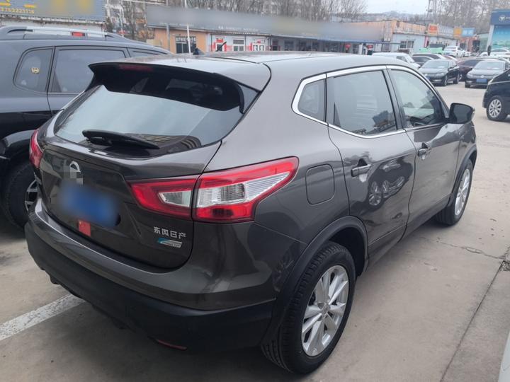 Qashqai 2016 2.0L CVT Elite photo 4