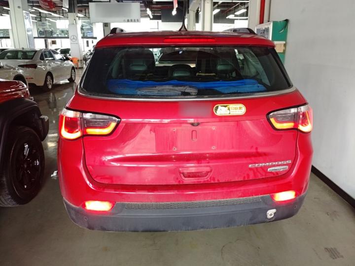 Compass 2017 200T AT photo 3