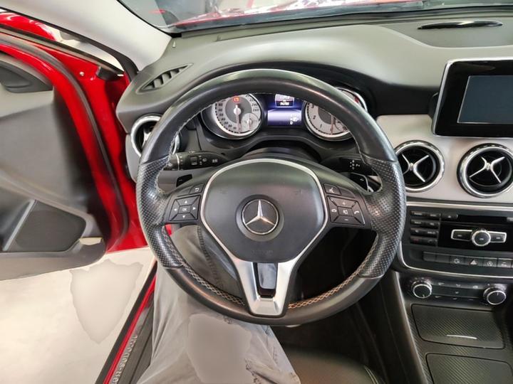 GLA 2015 GLA 200 Dynamic photo 6
