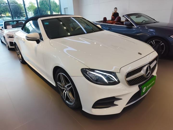 E-Class Imported 2020 E 260 4MATIC Convertible Coupe photo 3