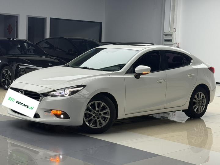 3 Axela 2019 Sedan 1.5L AT Luxury China VI