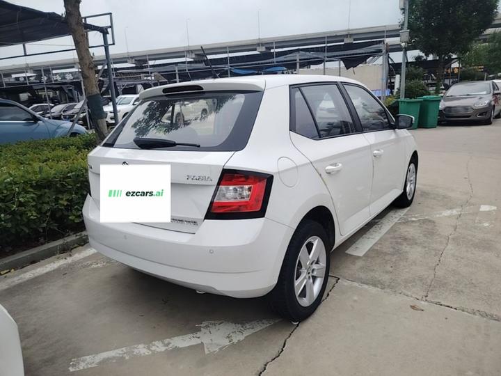 Fabia 2017 1.4L AT photo 4