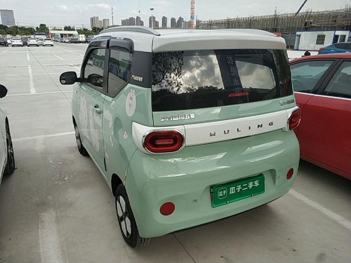Hongguang MINIEV 2024 3rd Gen 215km Advanced photo 4