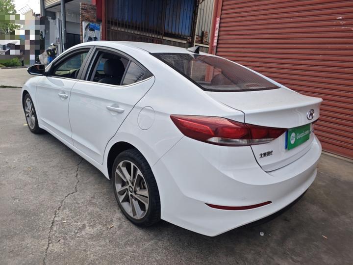 Elantra 2016 1.6L AT Smart Elite photo 4