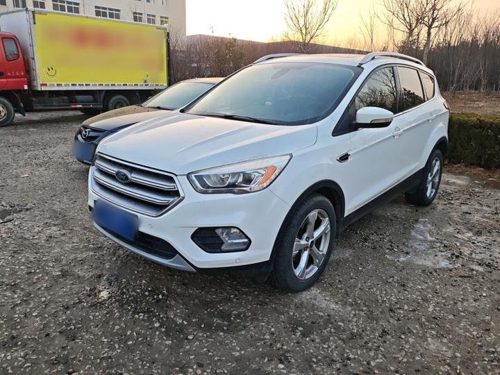 Kuga 2018 EcoBoost 180 RWD