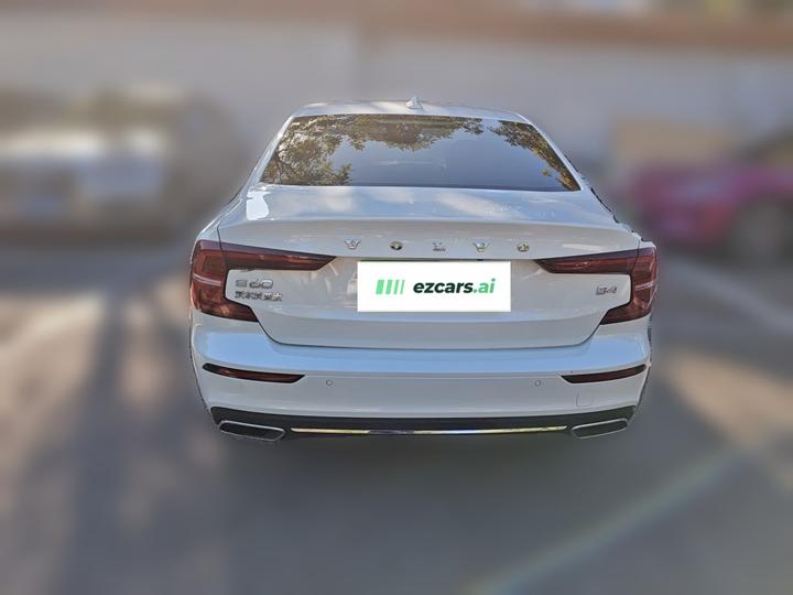 S60 2022 B4 Luxury photo 5