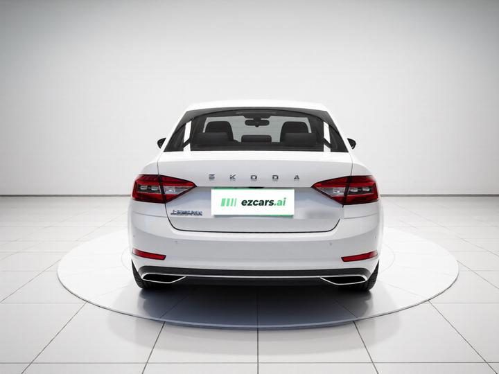Octavia 2020 1.5L AT Luxury photo 5