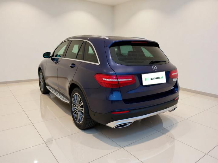 GLC 2017 GLC 200 4MATIC photo 4