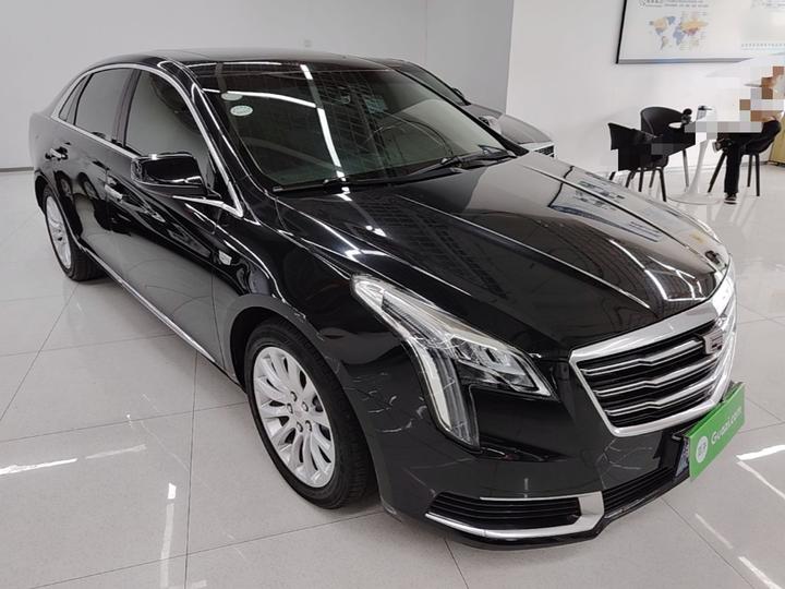 XTS 2018 28T Tech photo 3