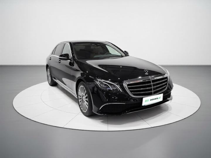 E-Class 2020 E 300 L Luxury photo 3