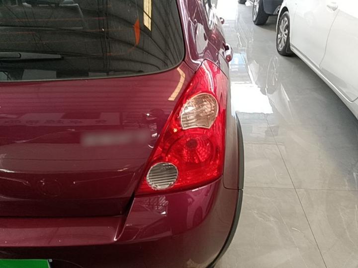 Swift 2013 1.5L AT 20 photo 7