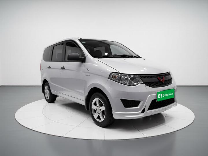 Wuling Hongguang 2018 1.5L Classic S photo 3