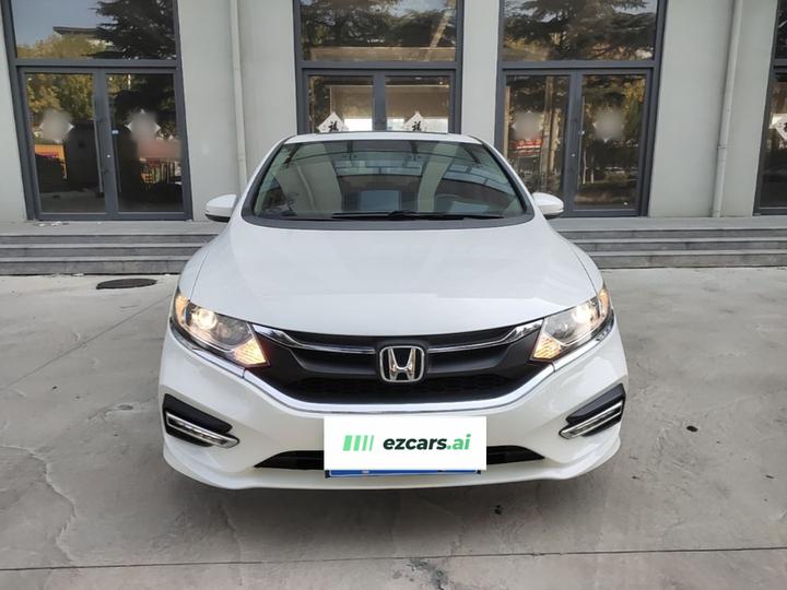 Jade 2017 1.8L AT Comfort 5-Seater photo 2