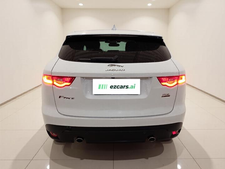 F-PACE 2018 2.0T AWD Exclusive photo 5